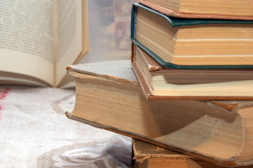 100句英语句子（谚语和名言一共一百句）<带中文翻译>