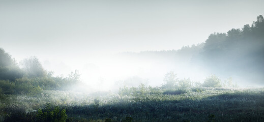 100句英语句子（谚语和名言一共一百句）<带中文翻译>