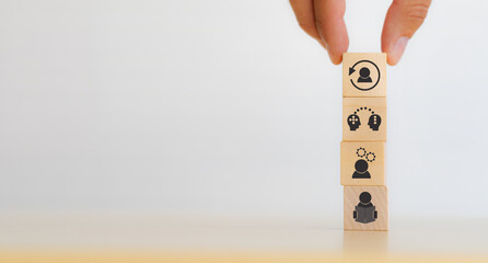 100句英语句子（谚语和名言一共一百句）<带中文翻译>